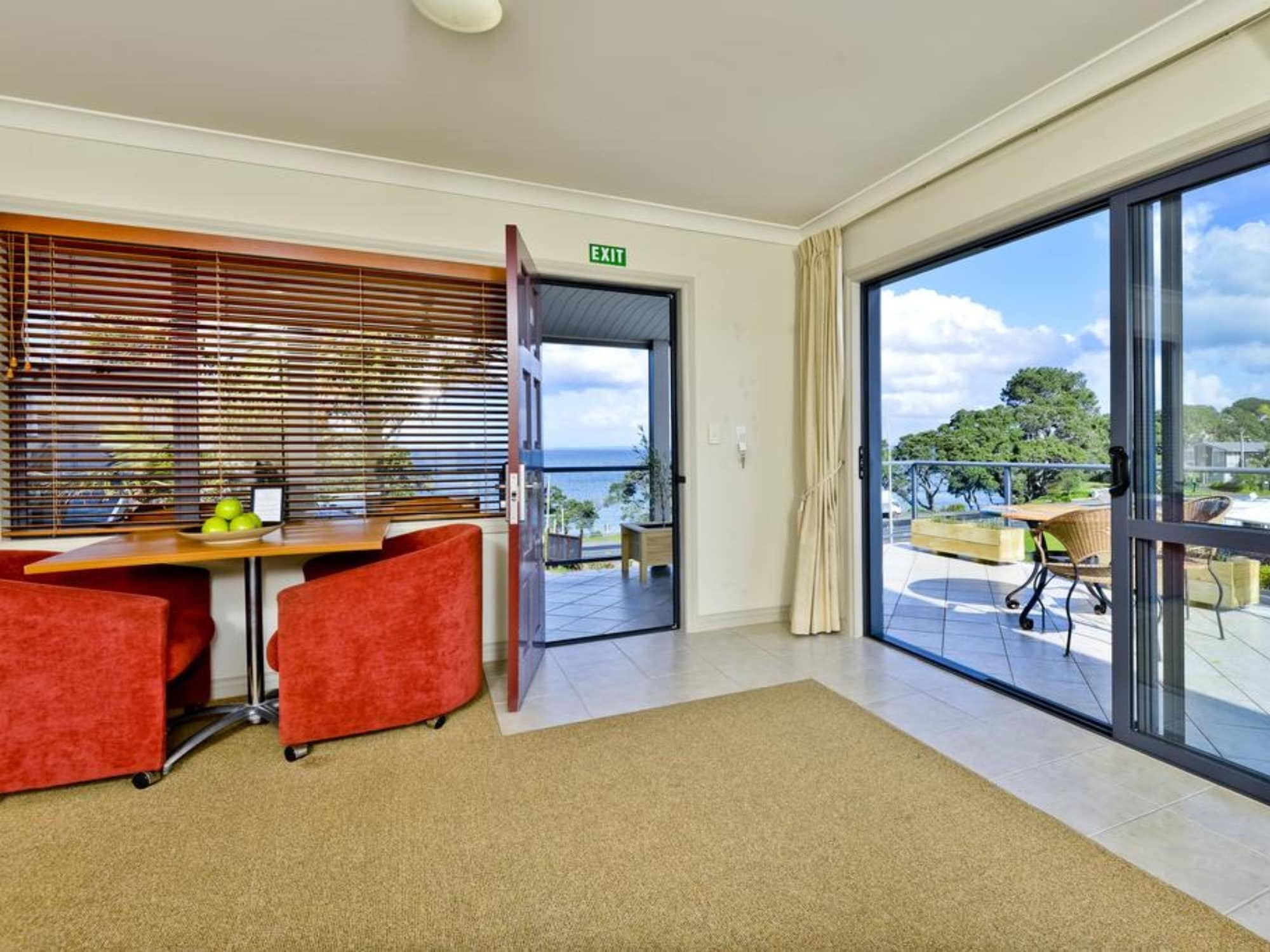 Whangaparaoa Lodge المظهر الخارجي الصورة